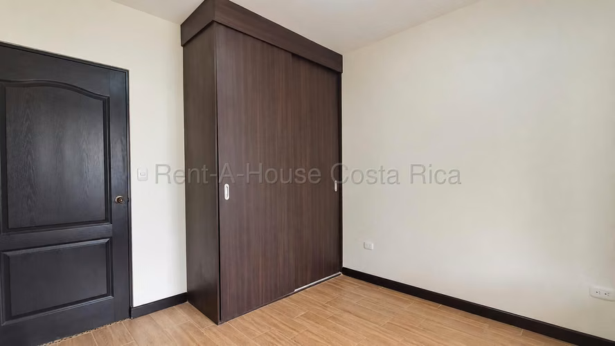   Casa en Venta en Condominio Puerta del Sol, Cartago - Imagen 10