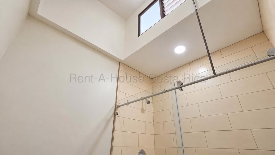   Casa en Venta en Condominio Puerta del Sol, Cartago - Imagen 11