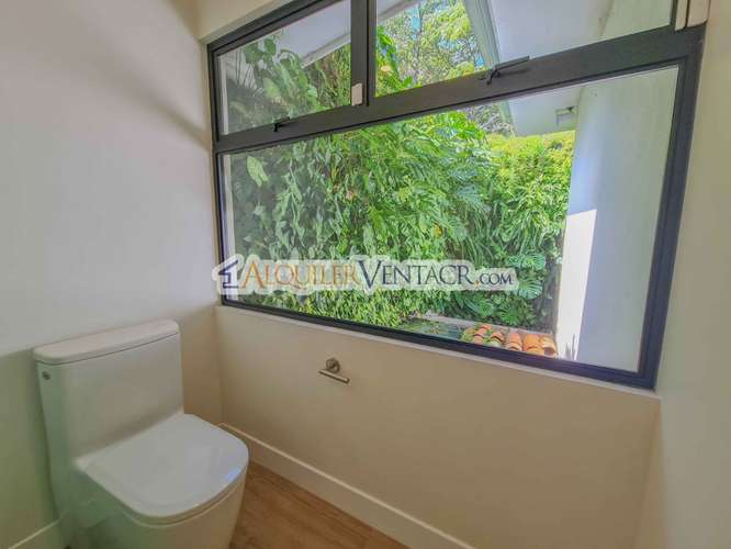 LUJOSA CASA DE 406 M2 CON PISCINA PROPIA EN JABONCILLOS ESCAZU - Imagen 19