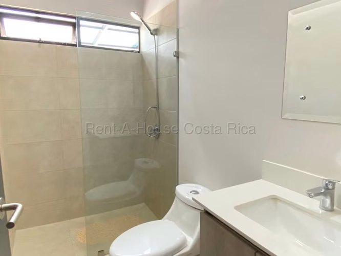 Alquiler de Casa en Pozos de Santa Ana.  - Imagen 10