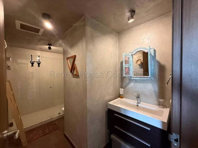 Alquiler de Apartamento Amueblado en Azenza Towers-URUCA, Santa Ana.  - Imagen 6