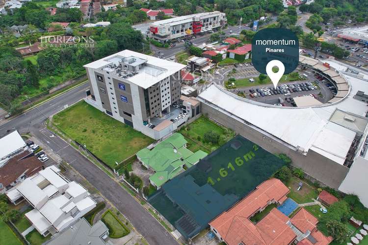 Casa con Uso de Suelo Mixto en Pinares de Curridabat Con 1,616m2 de Terreno – Ideal para Negocio o Residencia a nja1247 - Imagen 1