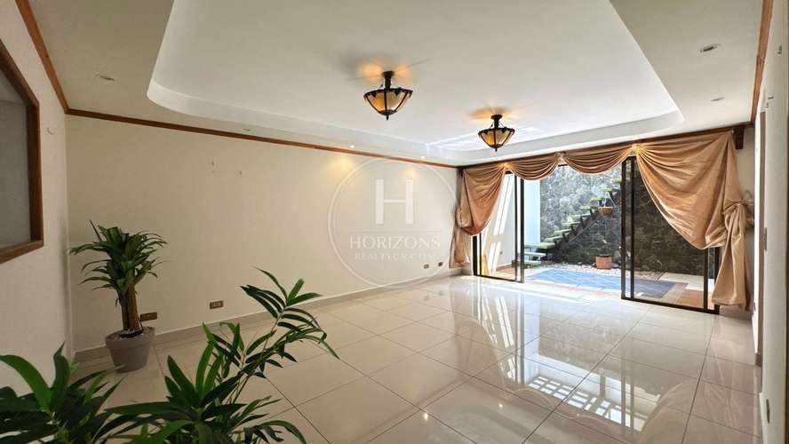 Casa en Condominio Guayabos Curridabat 4 Habitaciones a 200 m de Automercado nja1305 - Imagen 3