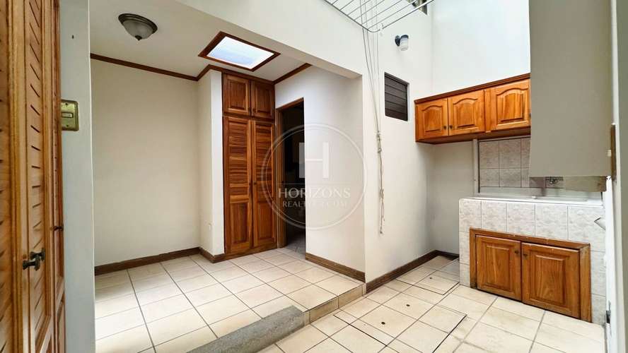 Casa en Condominio Guayabos Curridabat 4 Habitaciones a 200 m de Automercado nja1305 - Imagen 7