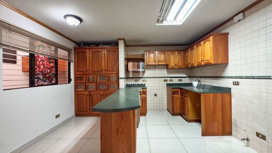 Casa en Condominio Guayabos Curridabat 4 Habitaciones a 200 m de Automercado nja1305 - Imagen 6