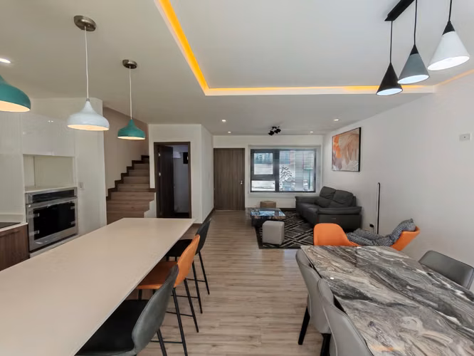 Se alquila hermosa casa semi amoblada en San Antonio de Escazú. - Imagen 4