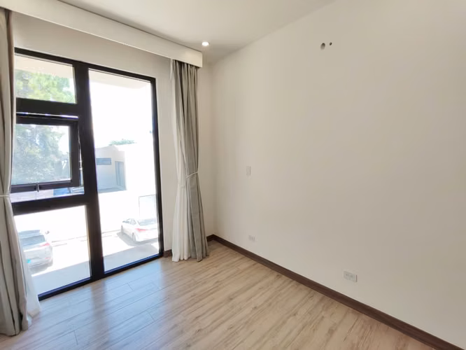 Se alquila casa semi amoblada en San Antonio de Escazú. - Imagen 18