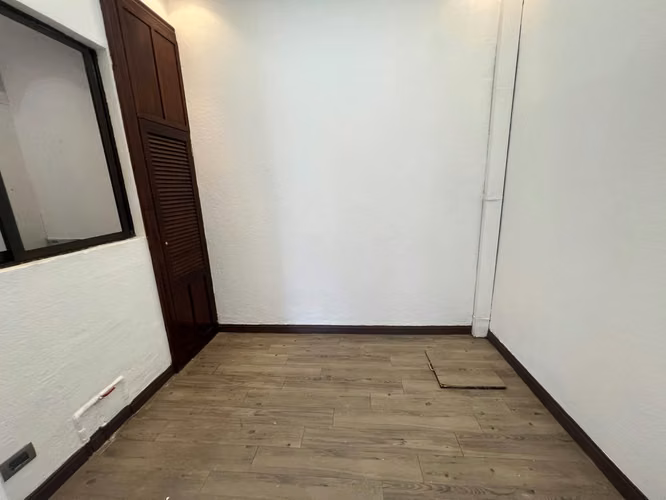 Se vende townhouse  en GUACHIPELIN de Escazú por distrito cuatro  - Imagen 12
