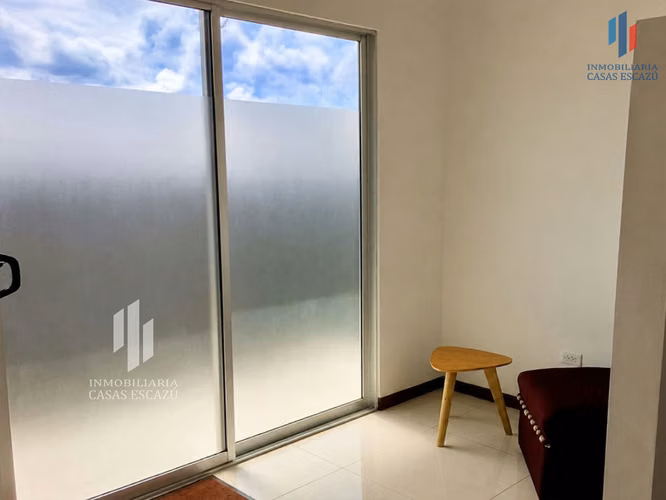 Apartamento tipo estudio con Servicios Incluidos, San Antonio de Escazú