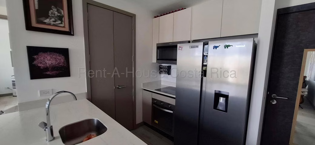 APARTAMENTO EXCLUSIVO EN NÚCLEO SABANA - Imagen 4