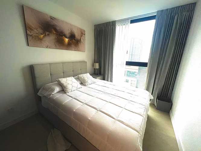 Apartamento amueblado en torre se renta, Nunciatura/ Rohrmoser