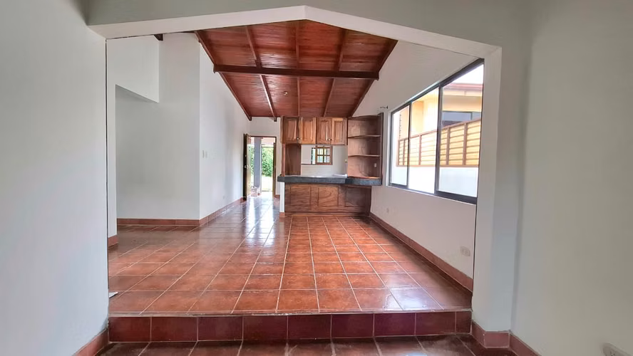 Casa en Venta en Concepción, Tres Ríos, Cartago 18317