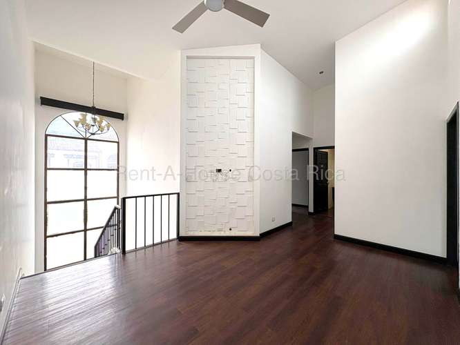  EN VENTA CASA MODERNA EN POZOS, SANTA ANA | CONDOMINIO EXCLUSIVO | 4 HAB. - Imagen 8