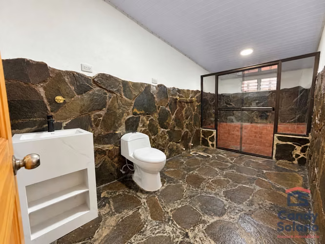 CASA EN ALQUILER EN CORONADO - Imagen 10