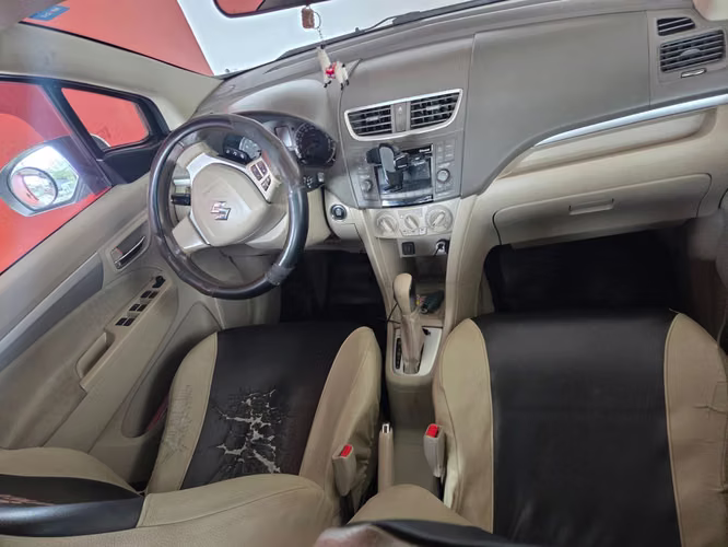 Suzuki Ertiga 2017 automático 7 pasajeros. Precio negociable