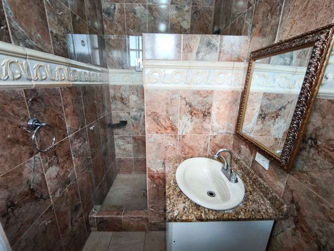Apartamento en alquiler en Tres Ríos con servicios incluidos 