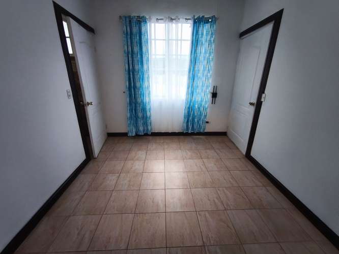 Apartamento en alquiler en Tres Ríos con servicios incluidos 