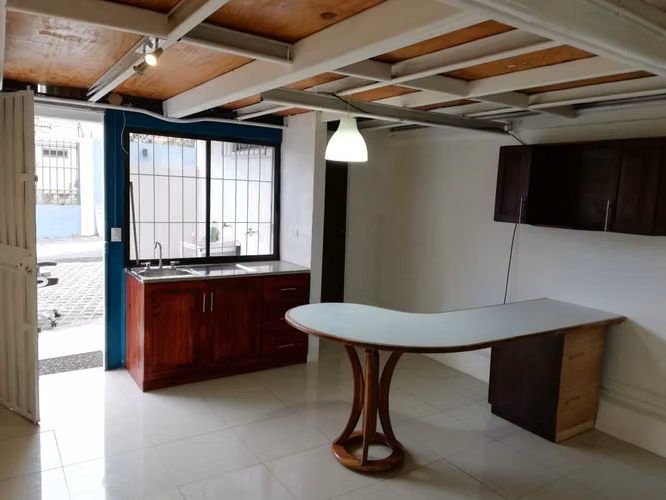 Propiedad con Locales Comerciales y 3 Viviendas en Sabanilla, Montes de Oca, San José - Imagen 19