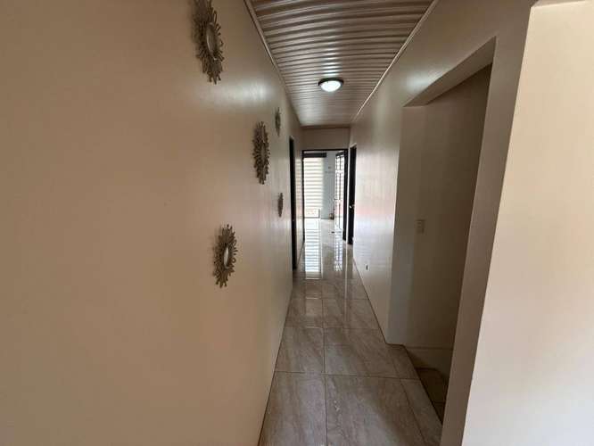 Casa de dos niveles en venta en Residencial Las Lomas, Puente de Piedra de Grecia. - Imagen 8