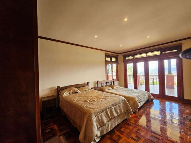 Lujosa Residencia con financiamiento, Concepción de San Rafael, Heredia - Imagen 19