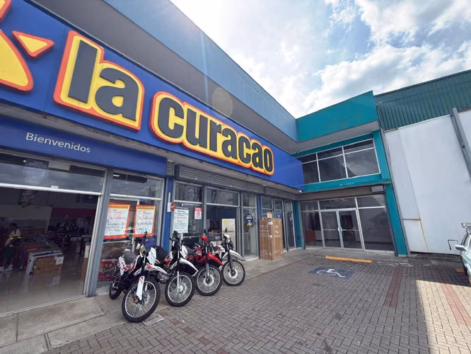 Propiedad comercial en alquiler en el centro de Grecia, Alajuela. - Imagen 2