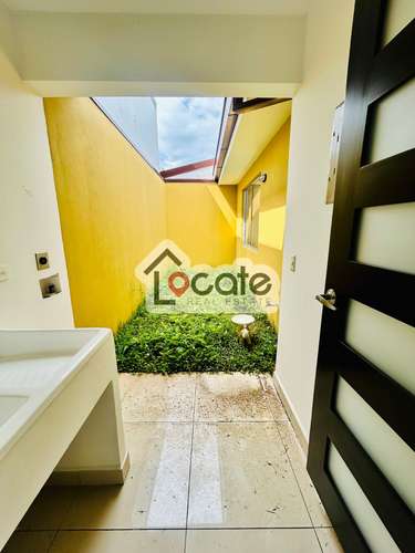 Venta de casas nuevas en Condominio Veredas, Alajuelita 