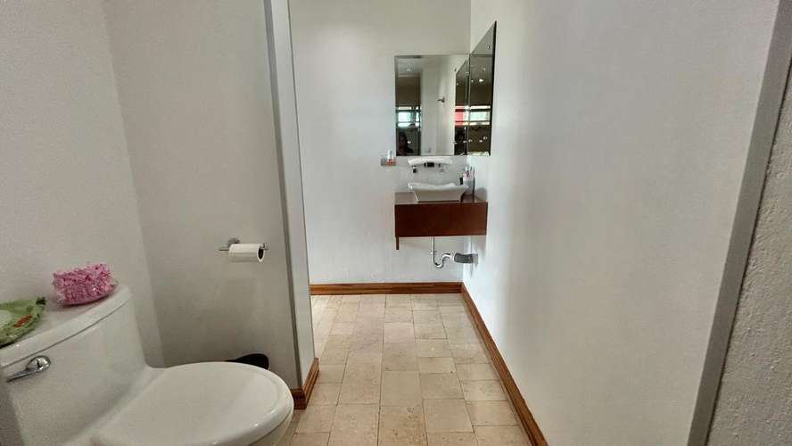 Casa de Lujo en La Guácima con 2.400 m² de Terreno Privado - Imagen 18