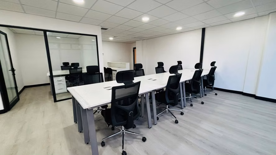 Alquiler Oficina - Torre A - Centro Corporativo Internacional
