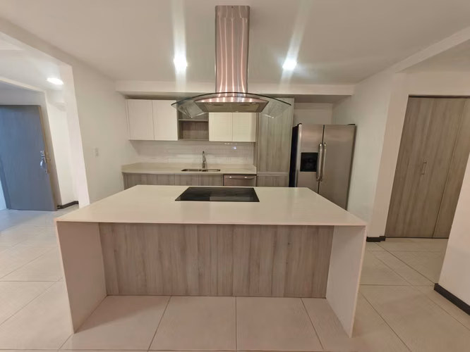Alquiler de apartamento en Escazú. - Imagen 7