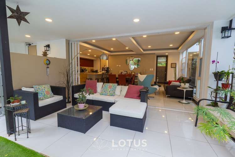 Casa en Venta en Santa Ana — 3 hab., Cód. AJ079 - Imagen 11