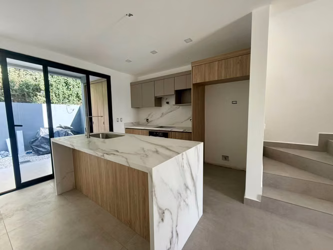Alquiler de moderno apartamento dúplex de 2 habitaciones en Ulloa, Heredia - Imagen 10