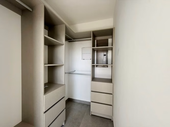 Alquiler de moderno apartamento dúplex de 2 habitaciones en Ulloa, Heredia - Imagen 7