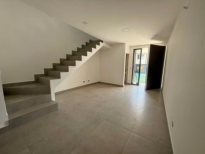 Alquiler de moderno apartamento dúplex de 2 habitaciones en Ulloa, Heredia - Imagen 11