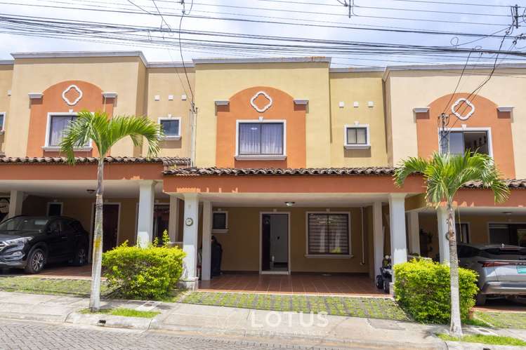 Casa en Venta en Condominio Hacienda Imperial, La Unión — 3 hab., Cód. AJ087 - Imagen 2