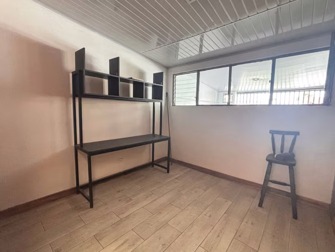 Venta casa de 1 Planta con cocina remodelada en Hatillo 7 - Imagen 3