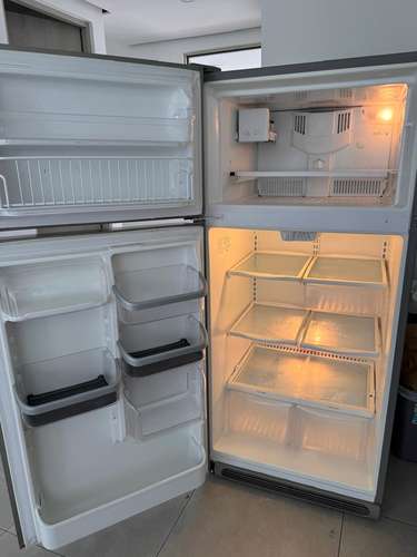 Refrigeradora Frigidaire