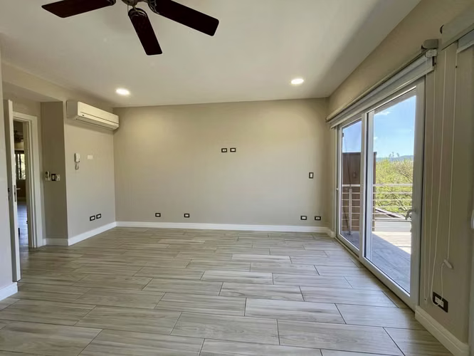 Se Vende casa de Lujo en Hacienda Espinal - Imagen 4