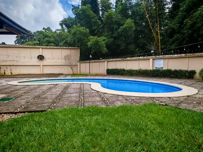 Se alquila casa en Condominio Ana Bolena, ubicado en Alajuela. - Imagen 7