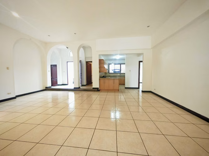 Se vende casa en Alajuela centro. Condómino  Ana Bolena - Imagen 5