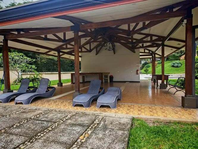 Se vende casa en Alajuela centro. Condómino  Ana Bolena - Imagen 18
