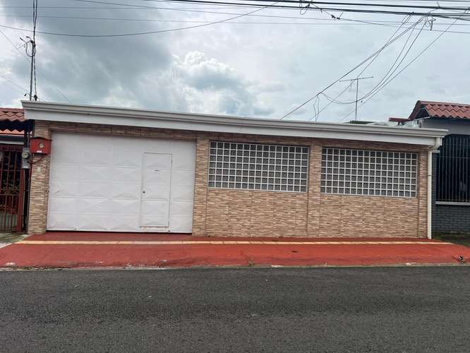 SE ALQUILA-Casa de UN NIVEL en La Trinidad, Alajuela-TMH - Imagen 2