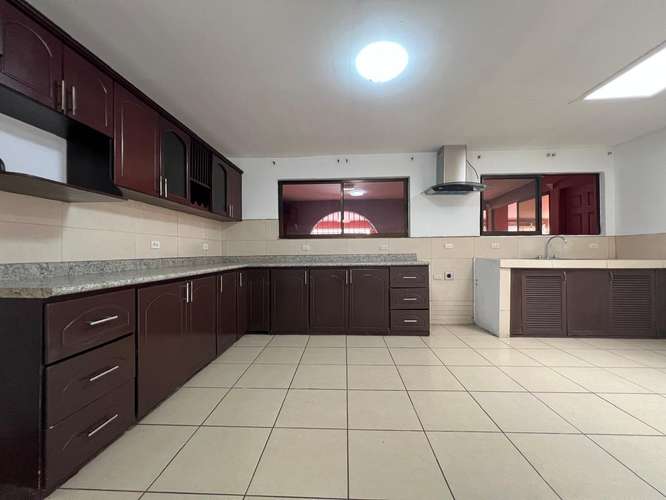 SE ALQUILA-Casa de UN NIVEL en La Trinidad, Alajuela-TMH - Imagen 1