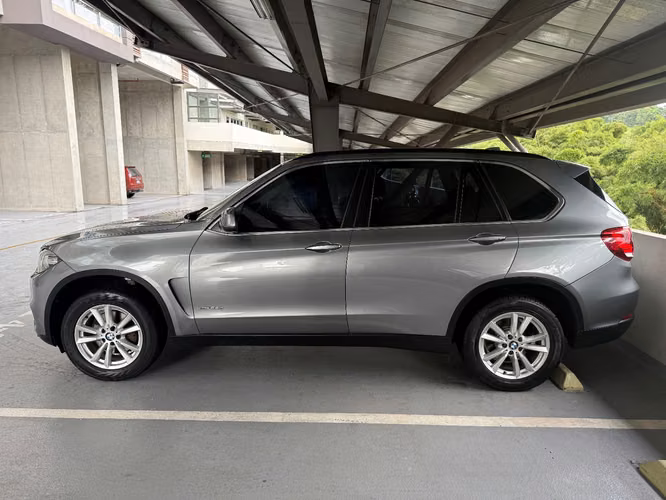 BMW X5 SDrive 25d TwinPowerTurbo Diesel, 2017 Excelente estado estético y Funcional