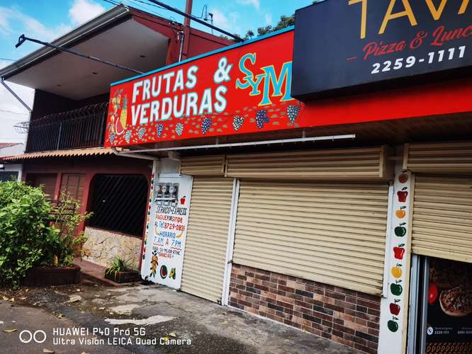Venta de 3 locales comerciales alquilados en Gravilias - Imagen 9