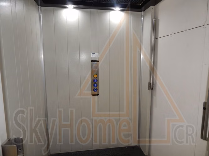Edificio comercial en venta o alquiler / Curridabat / Adaptado a Ley 7600 - Imagen 16