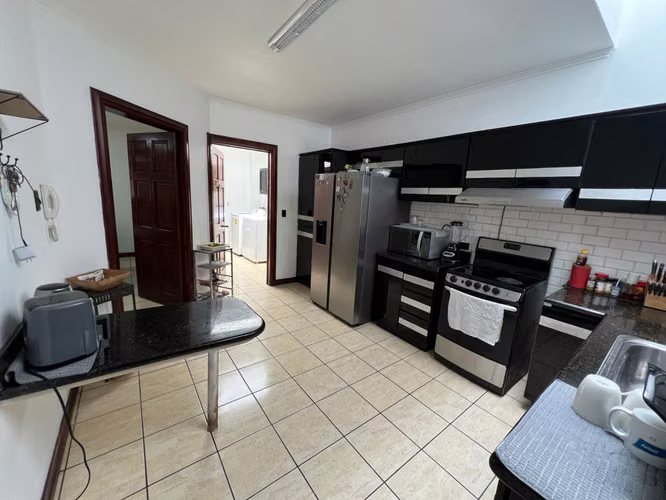 Venta de casa 5 dormitorios en Granadilla, Curridabat (AS) - Imagen 6