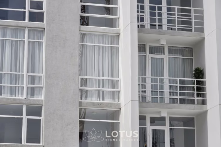 Apartamento en Venta para INVERSION en Torre Vive, Sabanilla — 2 hab., Cód. AJ077 - Imagen 3
