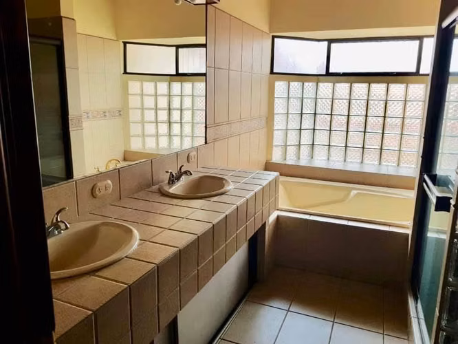 Casa en Moravia/condominio-amenidades-familiar - Imagen 5