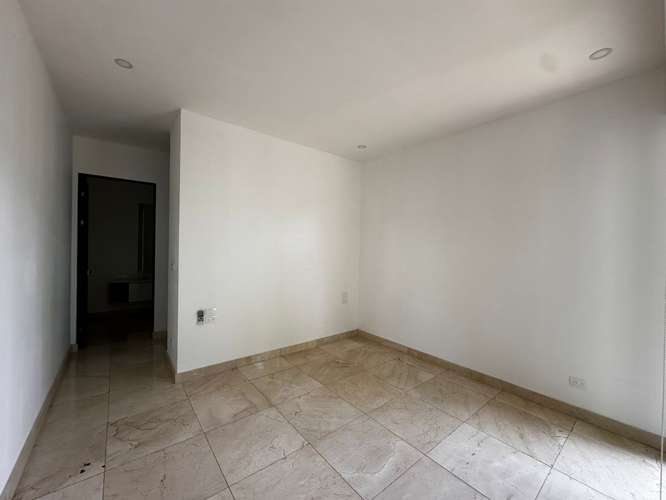 Valle del Sol | Una Planta | 625 m² | 3 Habitaciones + Sala de TV - Imagen 15