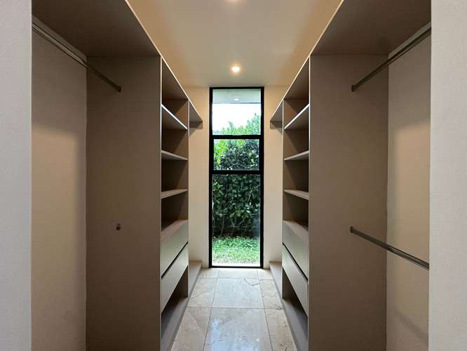 Valle del Sol | Una Planta | 625 m² | 3 Habitaciones + Sala de TV - Imagen 7